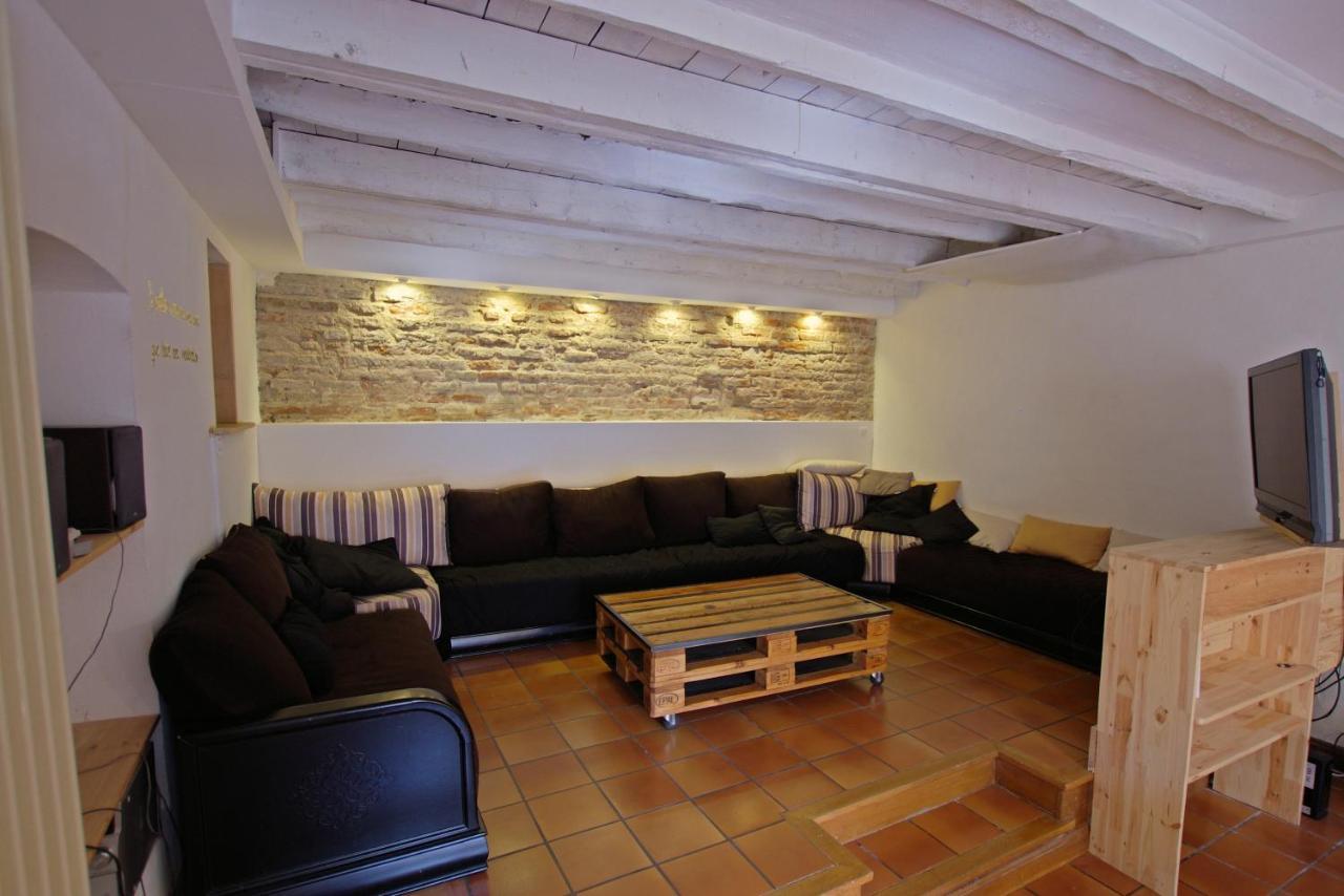 Hostel Les Cordees Liees Albi Eksteriør billede